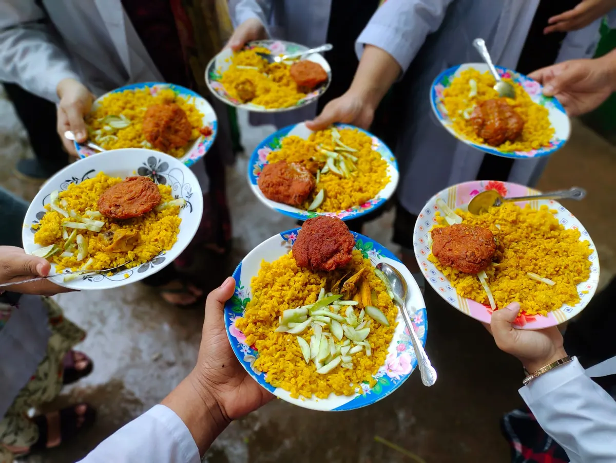 Hakim Chattar Food Stall ~ DU — food