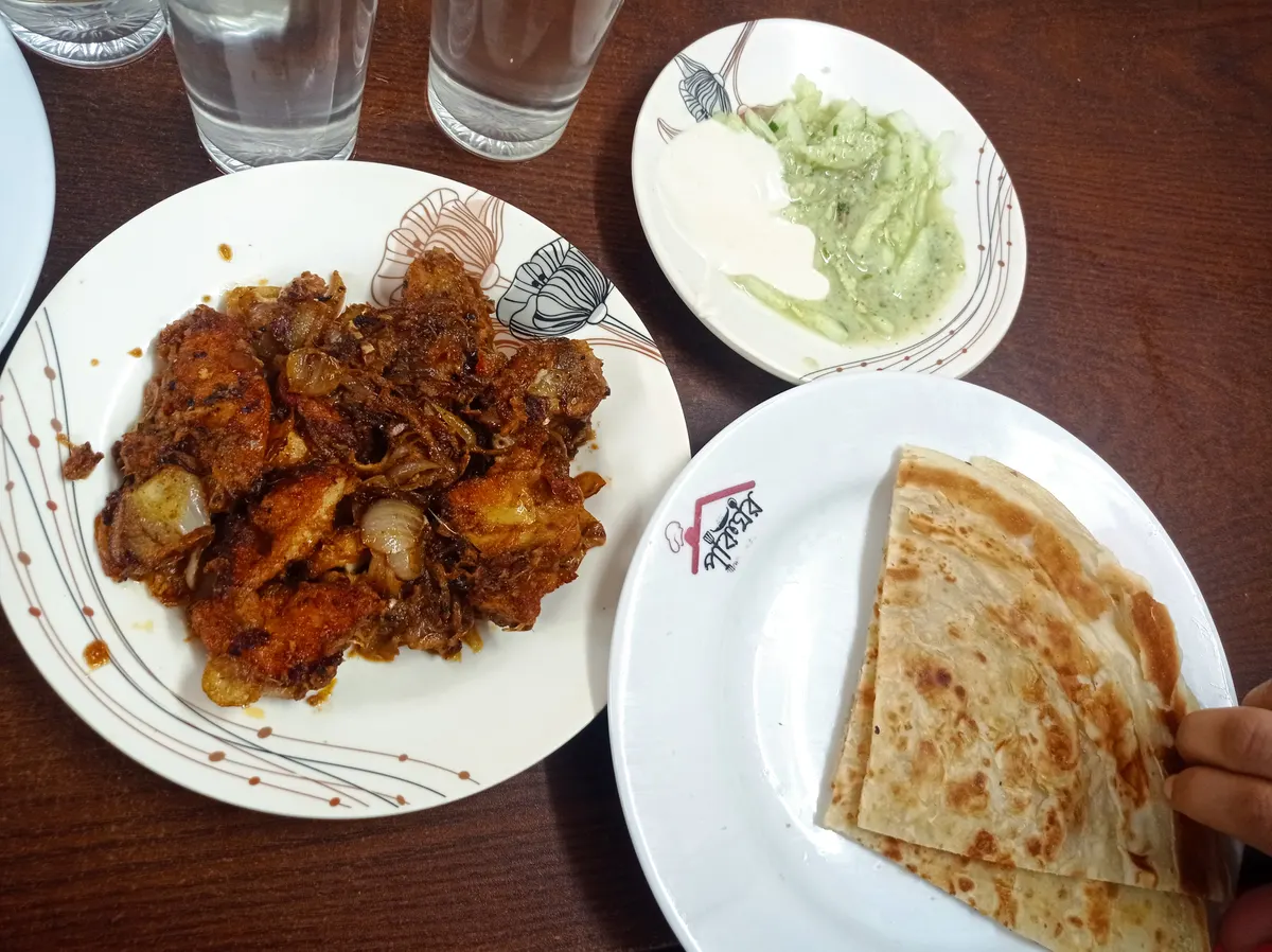 Pakghor Restaurant