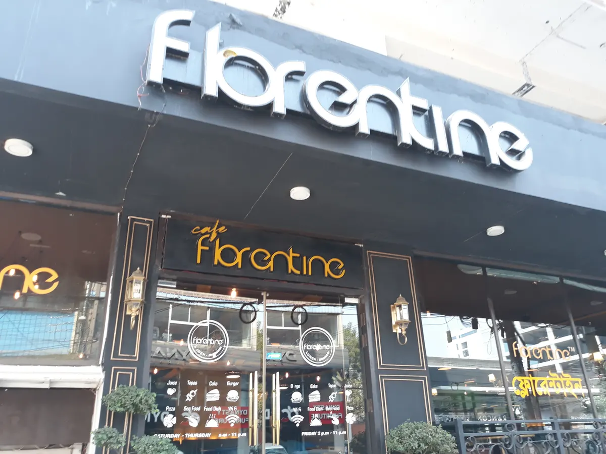 Café Florentine — exterior