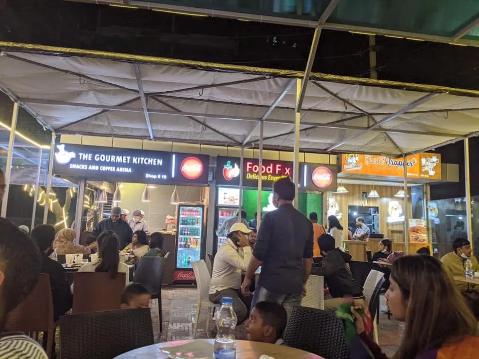 M1 Food Zone — interior