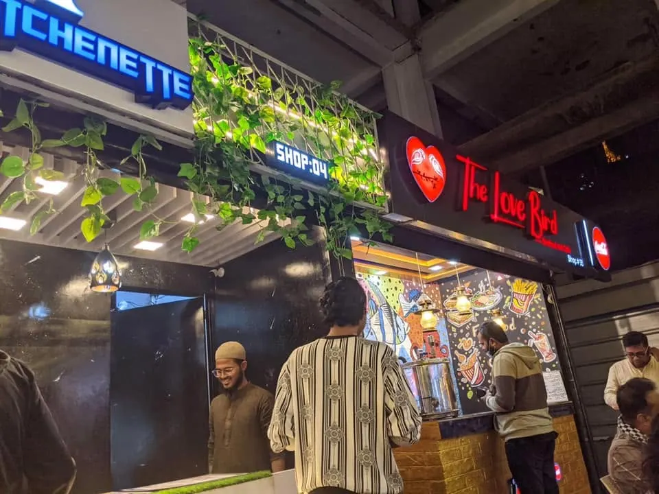 M1 Food Zone — interior