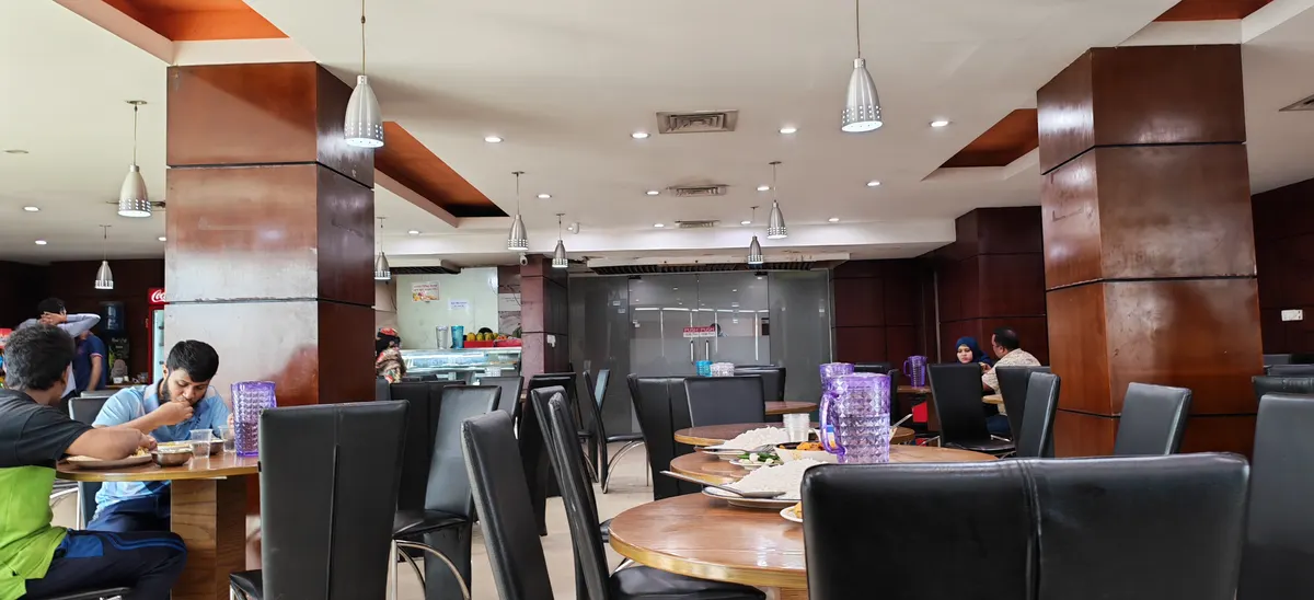 Dr.SIMCH Cafeteria — interior