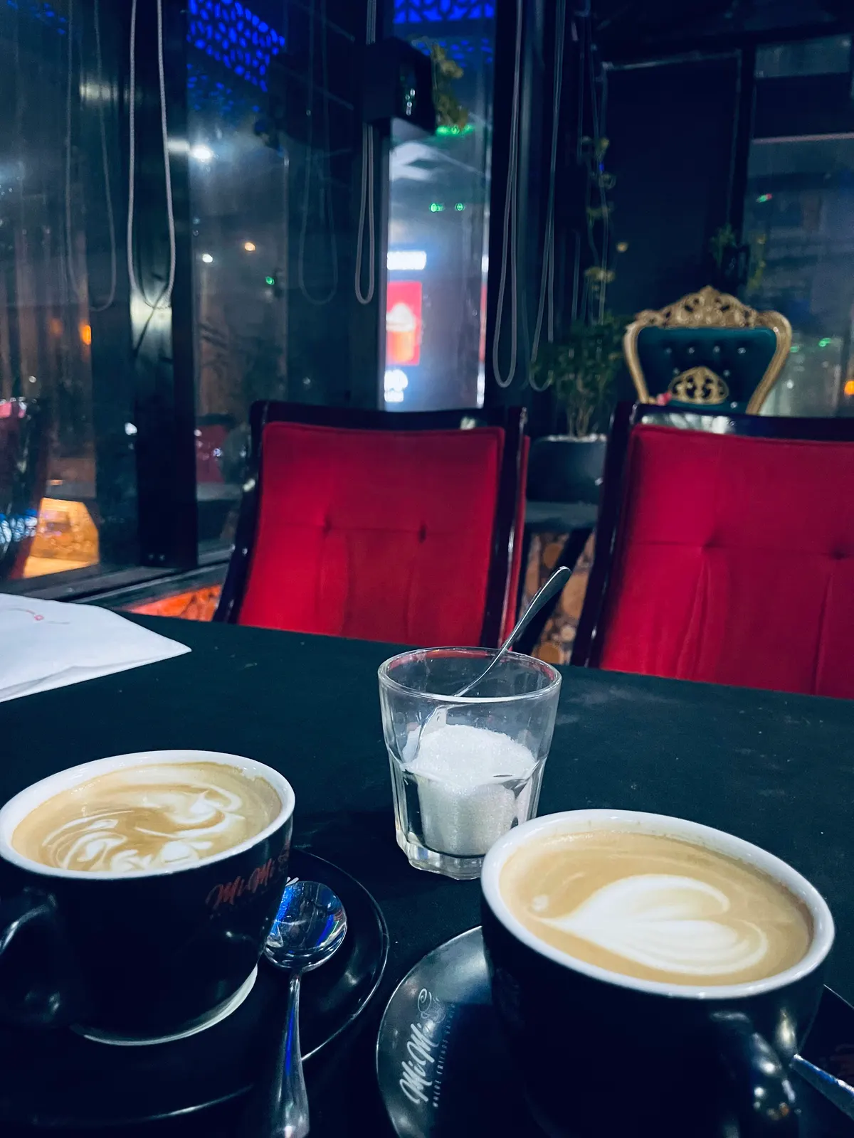 MIMI CAFE