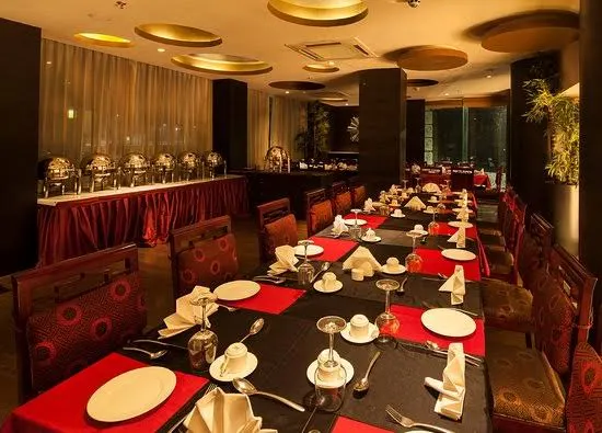 Haque Restaurant — interior