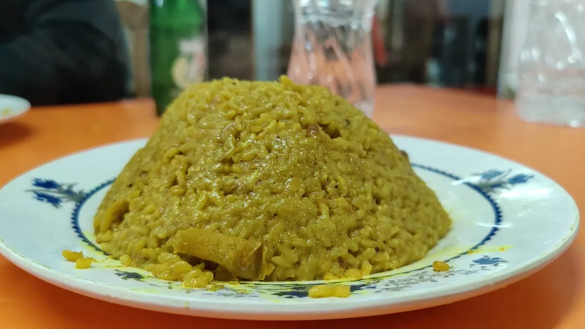 Motijheel Gharwa Hotel and Restaurant ~ RaySaheb Bazar