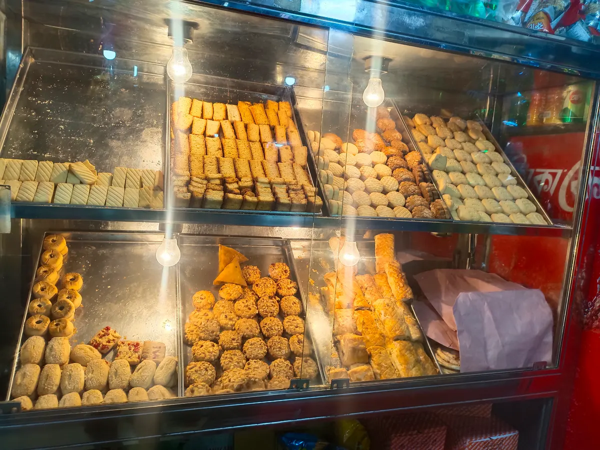 Adi Aziz Bakery (2nd Branch) - আদি আজিজ বেকারী (২য় শাখা)