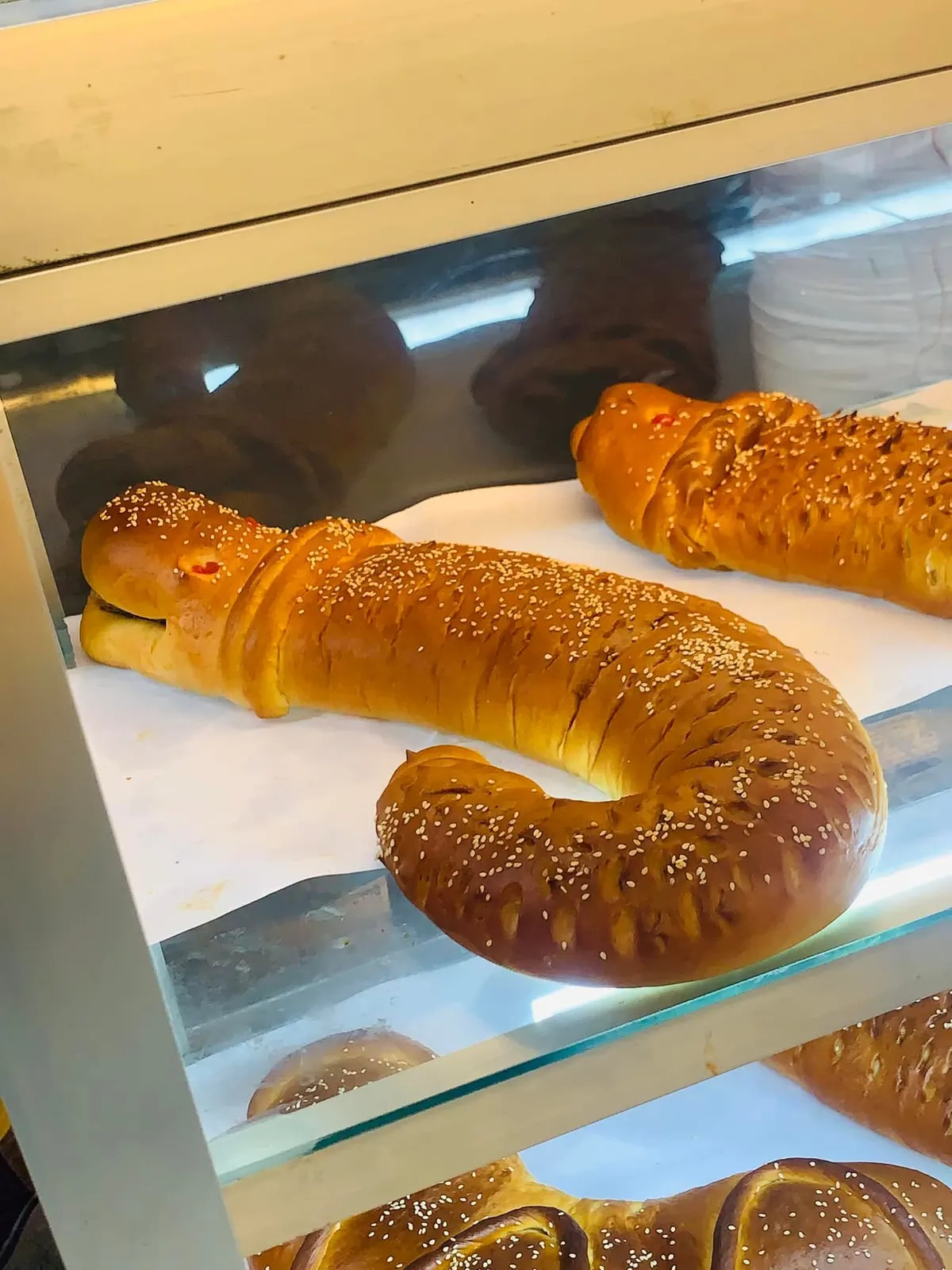 Mizi Live Bakery (মিজি লাইভ বেকারী) — food