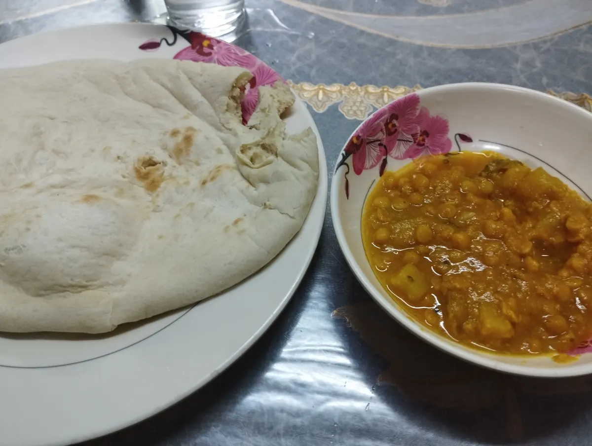 Shadhin Restaurant